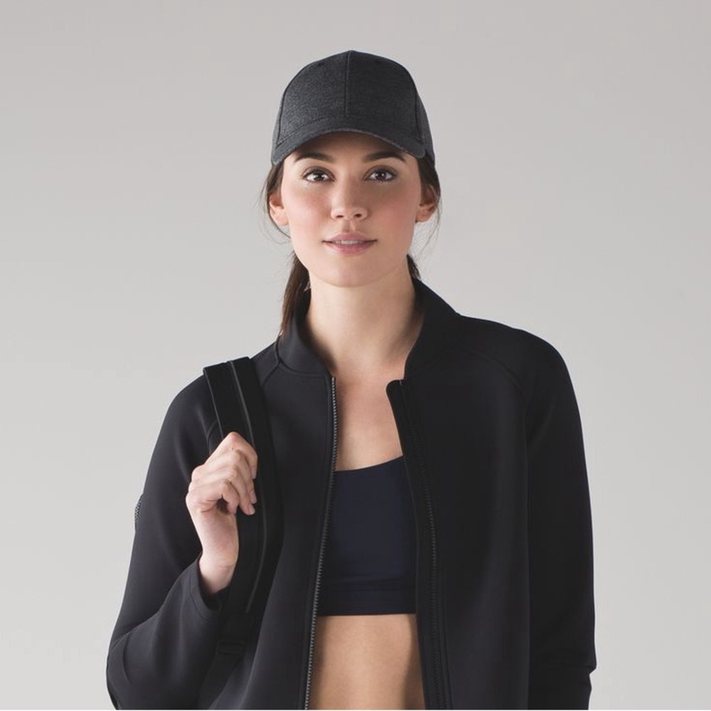Lululemon baller hat Heathered black grey Athletica Charcoal Cap